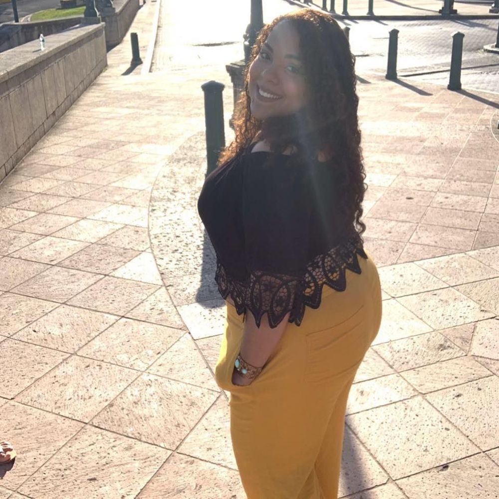 Meet your Posher, Joselida